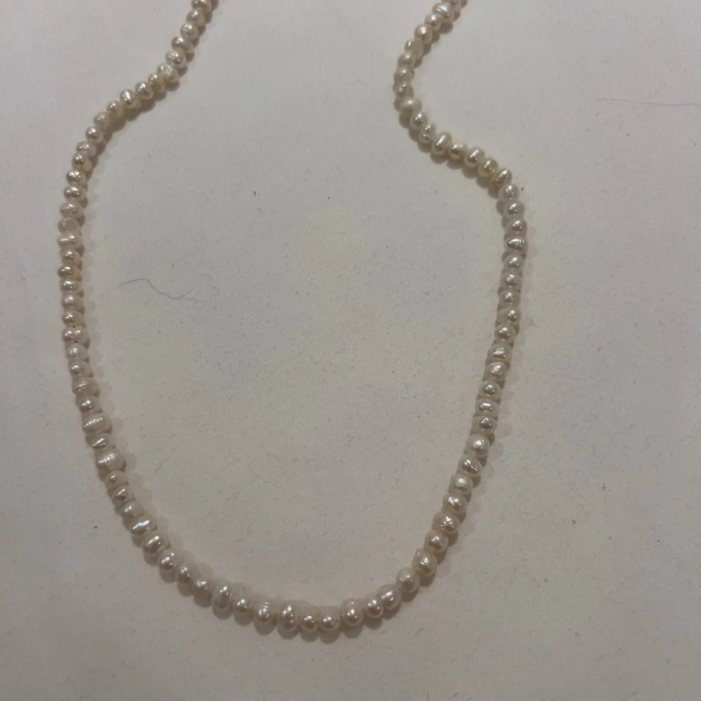 Freshwater Pearl Eyeglass or Mask Chain Necklace Gold Tone Clasps